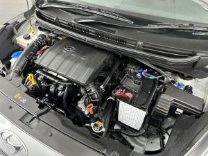 Hyundai Grand i10 1.2 Fluid automatic - Image 19