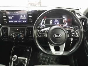 Kia Sonet 1.5 EX - Image 13