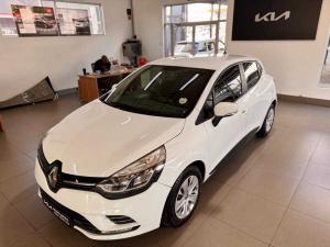 Renault Clio IV 900T Authentique 5-Door - Image 1