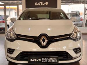 Renault Clio IV 900T Authentique 5-Door - Image 2