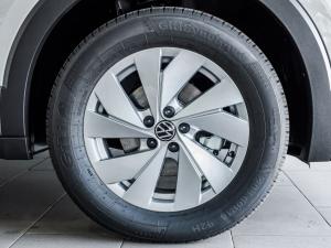 Volkswagen T-Cross 1.0TSI auto - Image 11