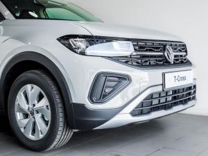Volkswagen T-Cross 1.0TSI auto - Image 3