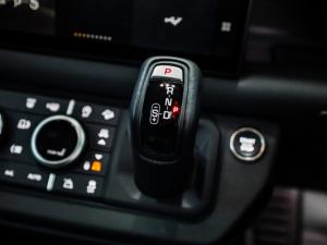 Land Rover Defender 130 D350 X-Dynamic HSE - Image 15