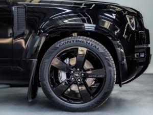Land Rover Defender 130 D350 X-Dynamic HSE - Image 4