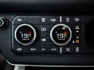 Land Rover Defender 110 D350 X-Dynamic HSE - Image 16