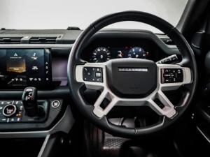 Land Rover Defender 110 D350 X-Dynamic HSE - Image 18