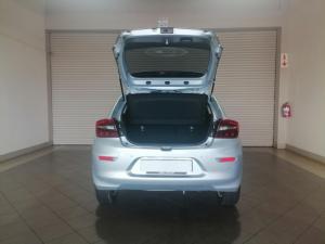 Suzuki Baleno 1.5 GLX auto - Image 5