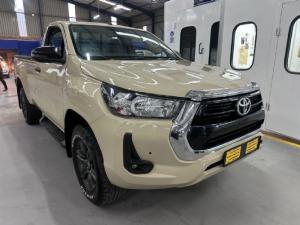 Toyota Hilux 2.4GD-6 single cab 4x4 Raider manual - Image 1