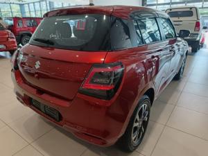 Suzuki Swift 1.2 GLX auto - Image 12