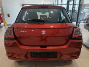 Suzuki Swift 1.2 GLX auto - Image 4