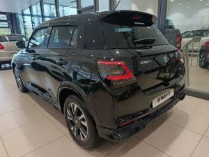 Suzuki Swift 1.2 GLX auto - Image 3