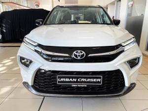 Toyota Urban Cruiser 1.5 XR manual - Image 2