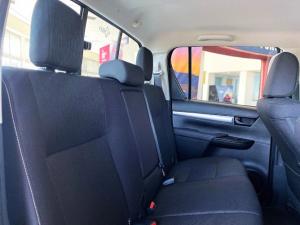 Toyota Hilux 2.4GD-6 double cab Raider auto - Image 10