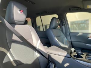 Toyota Land Cruiser 300 3.5T GR-Sport - Image 8