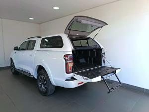 GWM P300 2.4T double cab LT 4x4 - Image 8