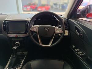 Mahindra XUV300 1.5TD W6 - Image 15