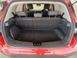 Mahindra XUV300 1.5TD W6 - Image 7