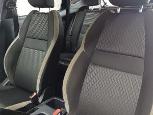 Nissan Magnite 1.0 Turbo Visia manual - Image 17