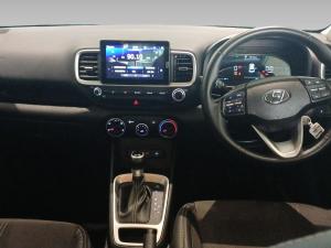 Hyundai Venue 1.0T Fluid auto - Image 10