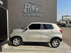 Suzuki S-Presso 1.0 GL+ manual - Image 4