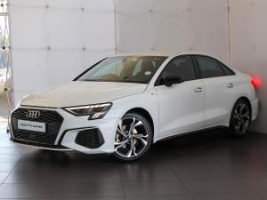 Audi A3 sedan 35TFSI S line - Image 1