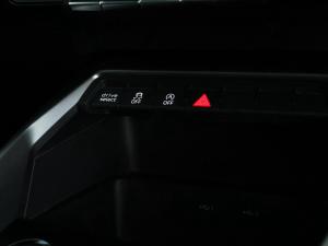 Audi A3 sedan 35TFSI S line - Image 22