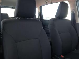 Suzuki Ertiga 1.5 GA - Image 22