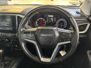 Isuzu D-Max 1.9TD Extended cab LS auto - Image 13