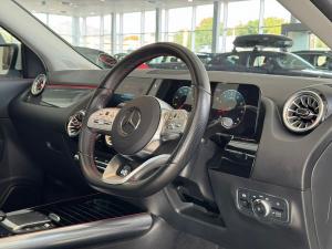 Mercedes-Benz GLA GLA200 Progressive - Image 10