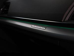 Audi Q5 2.0 TDI Quattro S Tronic - Image 24