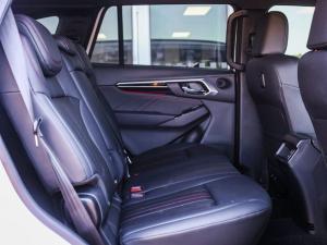 Isuzu mu-X 3.0TD Onyx XT 4WD - Image 8
