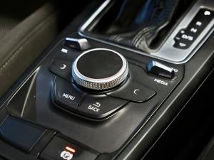 Audi Q2 35TFSI Advanced - Image 9