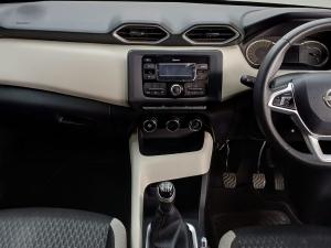 Nissan Magnite 1.0 Turbo Visia manual - Image 13