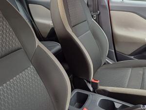 Nissan Magnite 1.0 Turbo Visia manual - Image 14