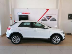 Volkswagen T-Roc 1.4TSI 110kW Design - Image 4