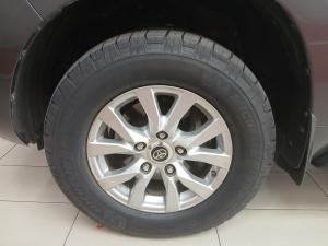 Toyota Land Cruiser 200 4.5D-4D V8 VX-R - Image 13