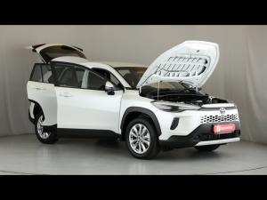 Toyota Corolla Cross 1.8 Xi - Image 14
