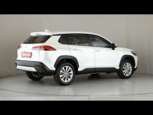 Toyota Corolla Cross 1.8 Xi - Image 2