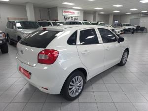Toyota Starlet 1.4 Xi - Image 2