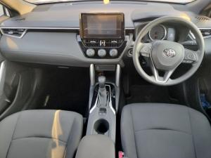 Toyota Corolla Cross 1.8 Xi - Image 8