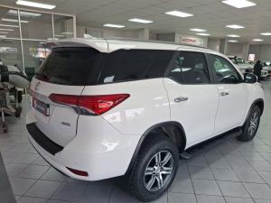Toyota Fortuner 2.4GD-6 4x4 - Image 2