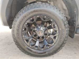 Toyota Hilux 2.4GD-6 double cab Raider manual - Image 18