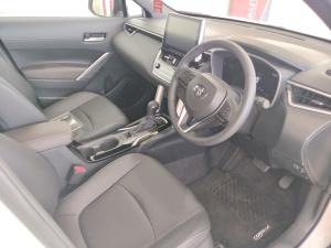 Toyota Corolla Cross 1.8 HEV XS - Image 13