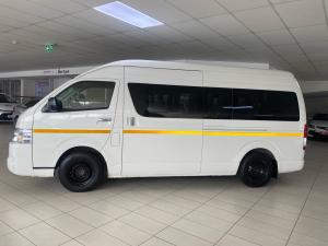 Toyota Hiace 2.5D-4D bus 14-seater GL - Image 10