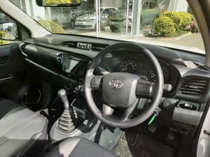 Toyota Hilux 2.0 VvtiP/U Single Cab - Image 6