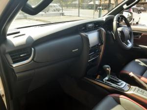 Toyota Fortuner 2.8GD-6 VX automatic - Image 7