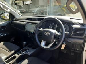 Toyota Hilux 2.4 GD-6 RB Raider automaticS/C - Image 6