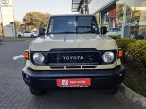 Toyota Land Cruiser 79 2.8 GD-6D/C automatic - Image 4