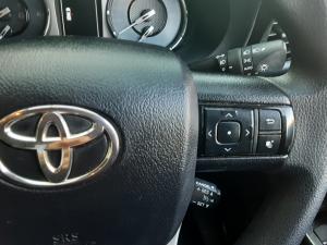 Toyota Hilux 2.4 GD-6 Raider X 4X4 automaticD/C - Image 10