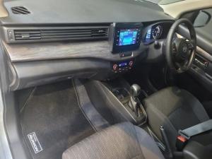 Toyota Rumion 1.5 TX automatic - Image 7